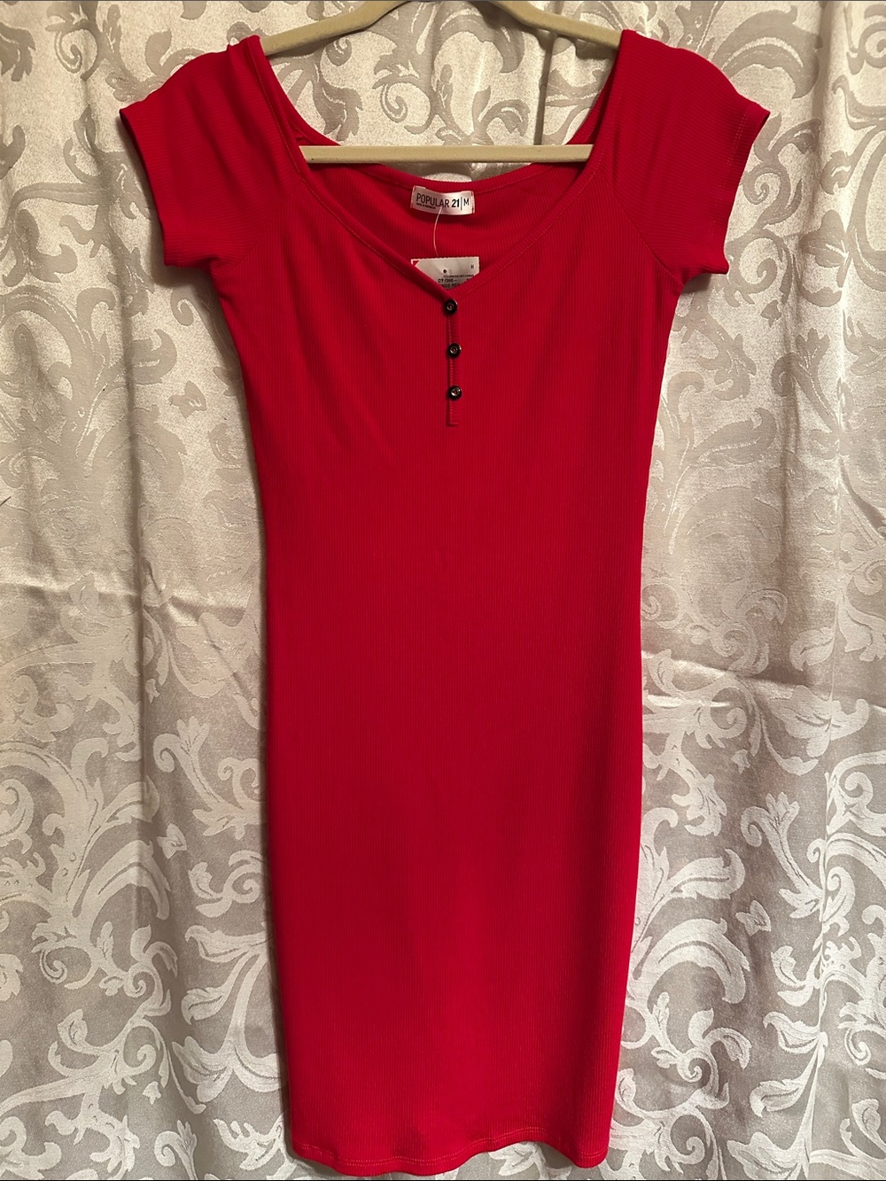 Popular 21 Red Ribbed Scoop-Neck figure hugging mini dress NWT